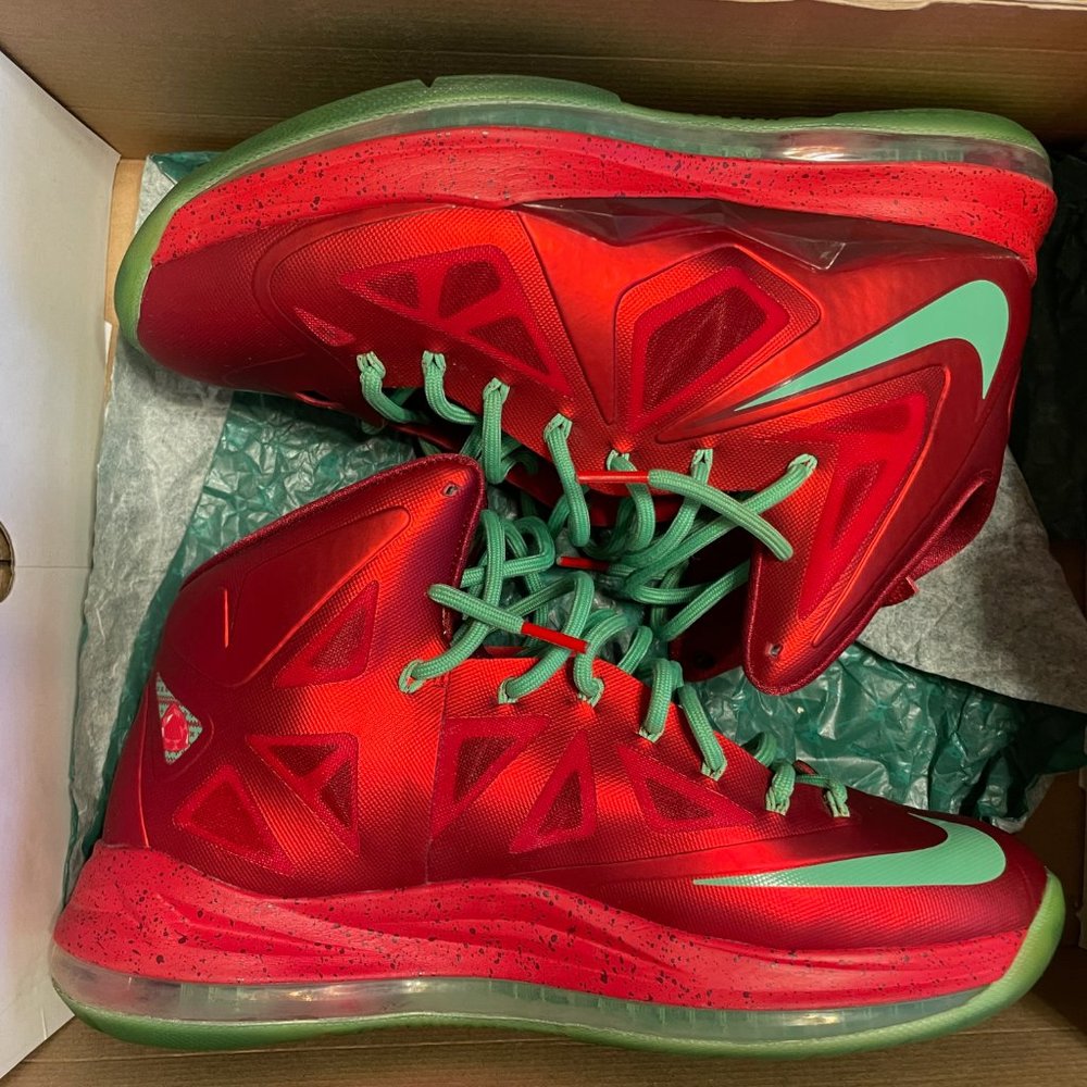 Lebron X Christmas